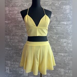 Lucy in the Sky Light Yellow Ensemble